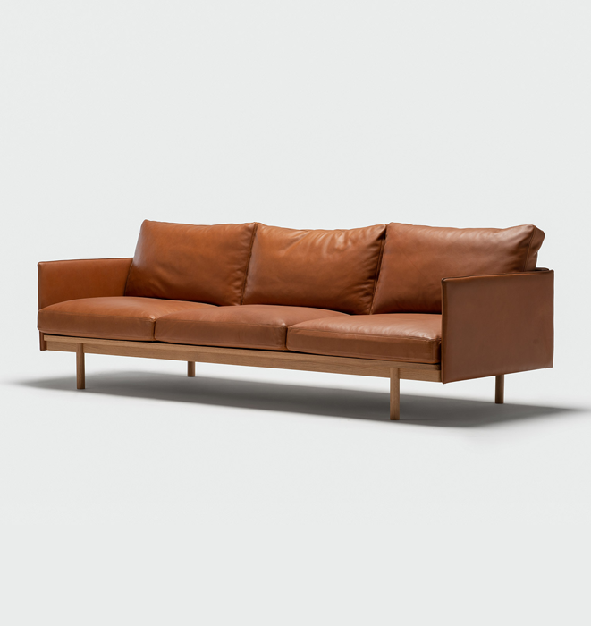 Pensive Sofa by Tolv - 3.5 Seater