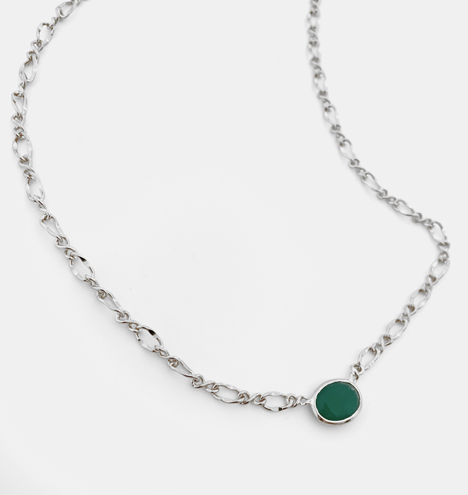 Silver Green Onyx Twist Necklace