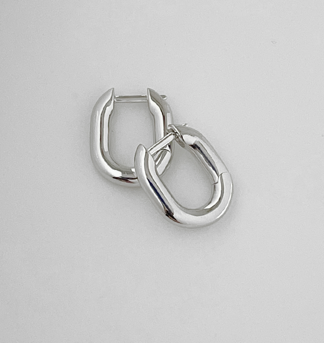Silver Curved Hoop Earrings by Kartique