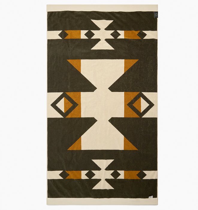 Pony Rider Rocky Mountain Towel | Natural / Black 