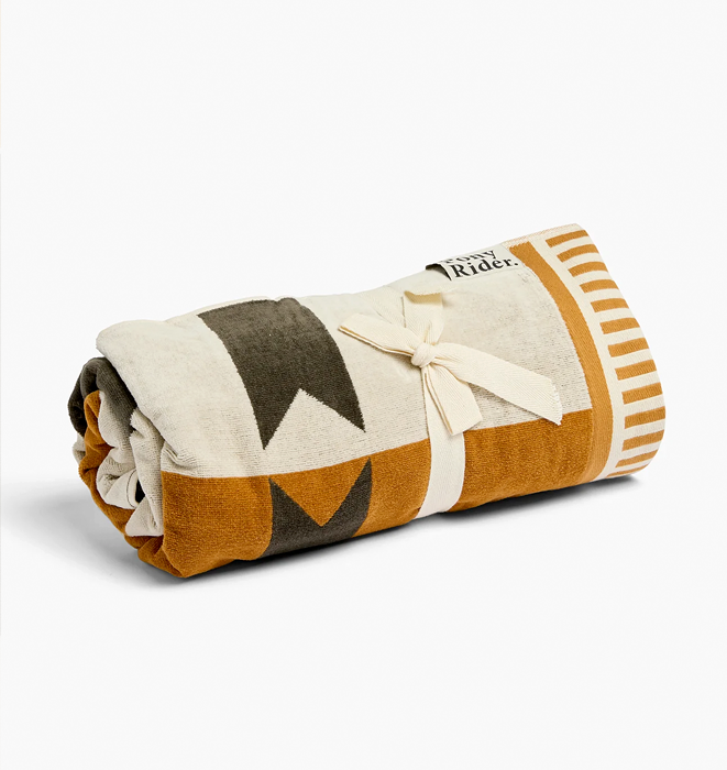Pony Rider Rocky Mountain Towel | Natural / Black 