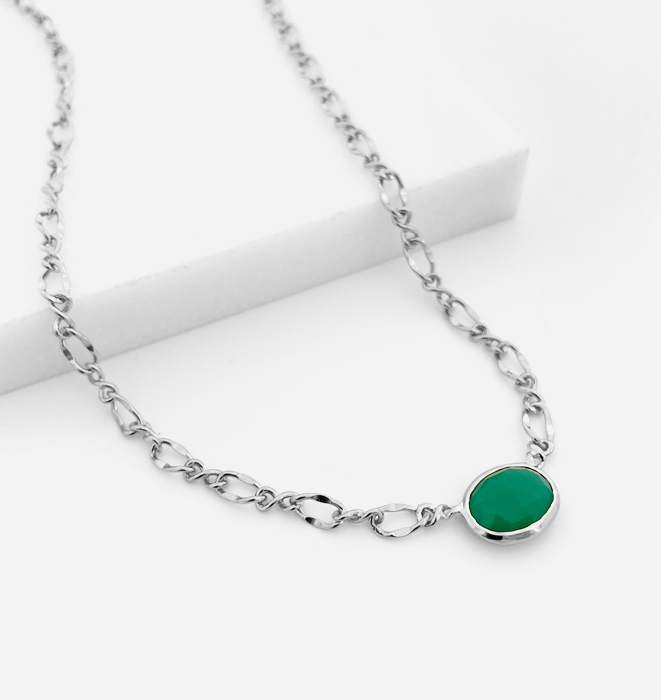 Silver Green Onyx Twist Necklace