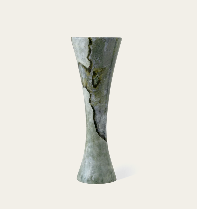 Black Blaze Palm Vase