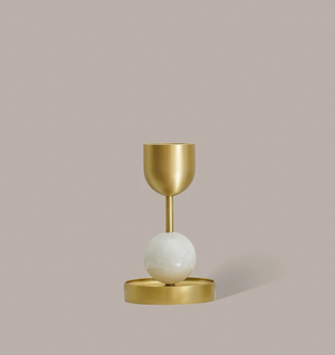 Beaded Fountain Brass Candle Holder - White Medium