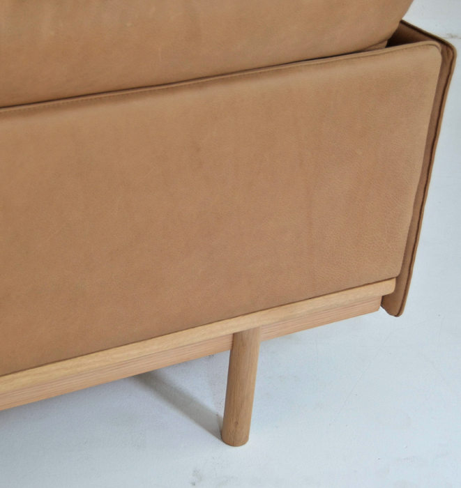Leather Pensive Sofa by TOLV