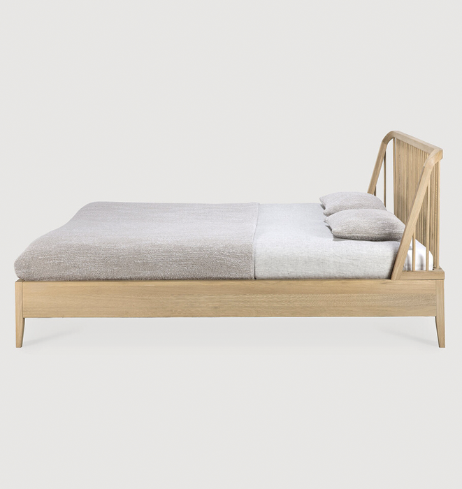 Spindle Oak Bed by Ethnicraft