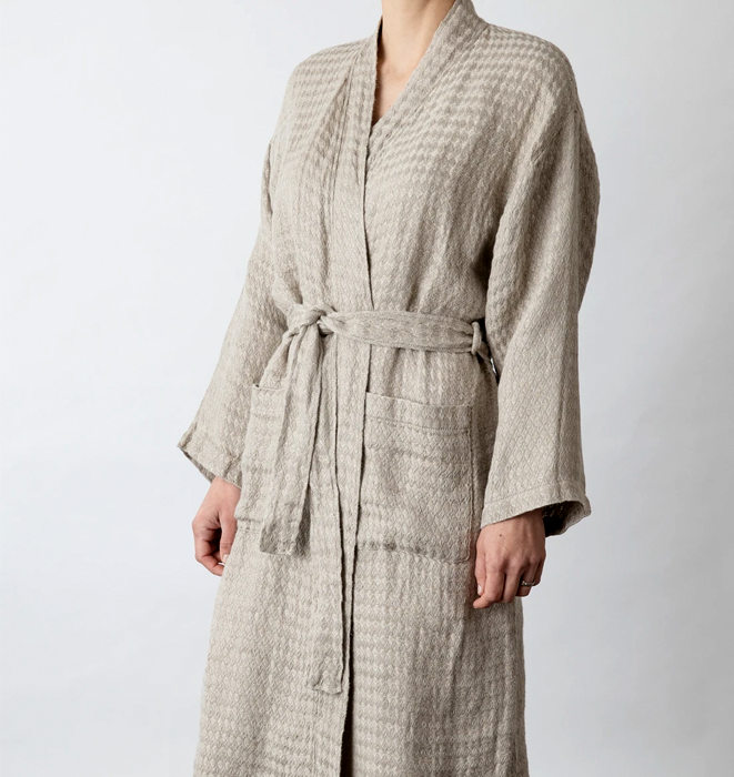 Cultiver Linen Waffle Robe - Natural
