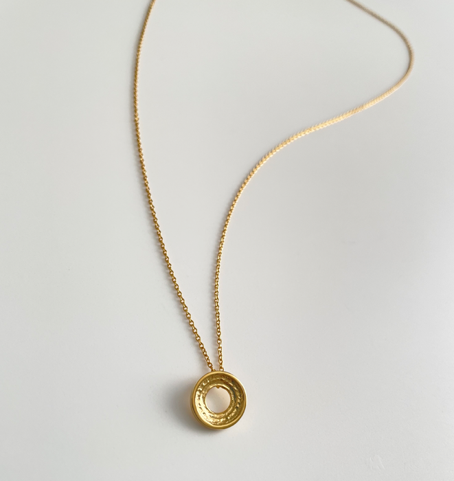Necklace gold circle deals
