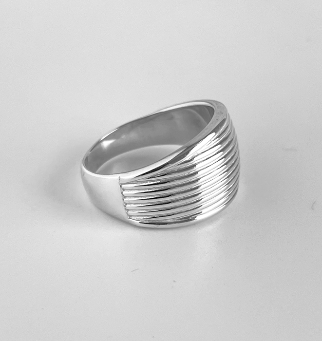 Ribbed Wide Silver Ring